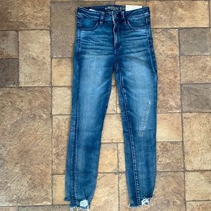 American Eagle next level stretch hi-rise jegging crop